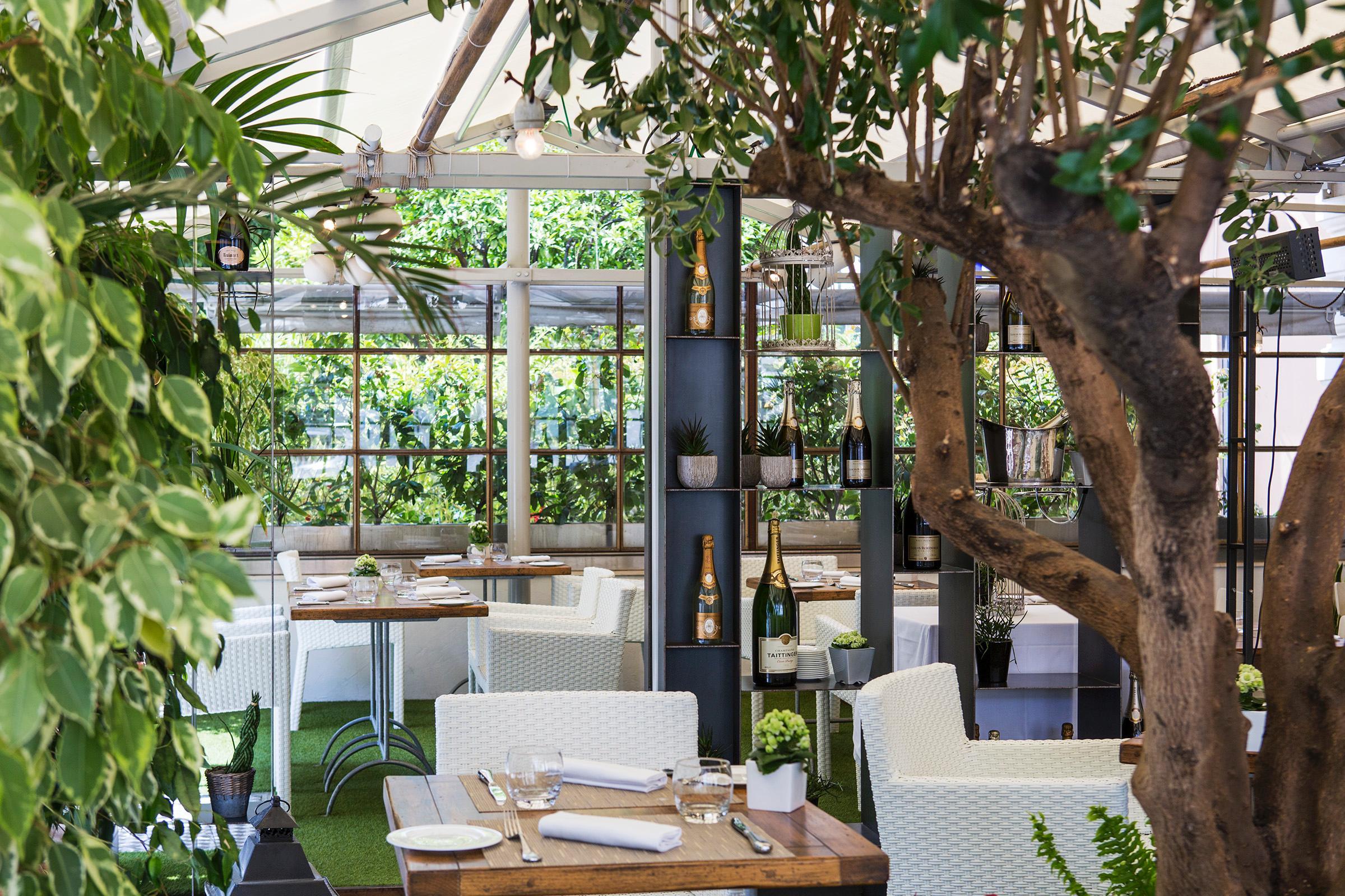Boscolo Nice Hotel & Spa Exterior foto The interior of the restaurant